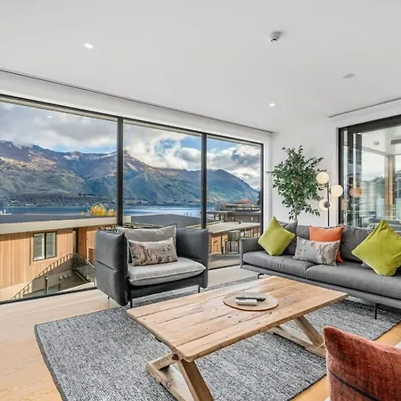 Lakeview Luxury Vista 2-Bedroom