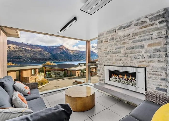 Lakeview Luxury Vista 2-bedroom *